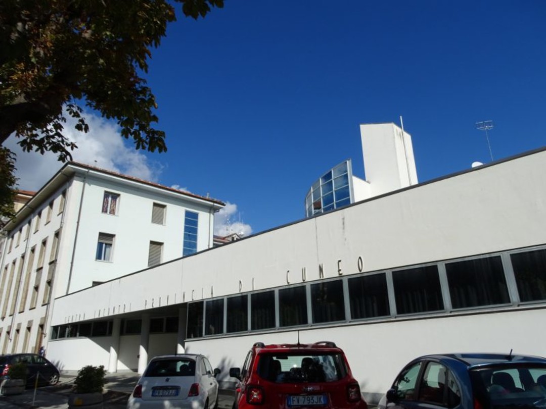 Centro Incontri Cuneo.jpg - {Centro Incontri Cuneo.jpg} - [52647]