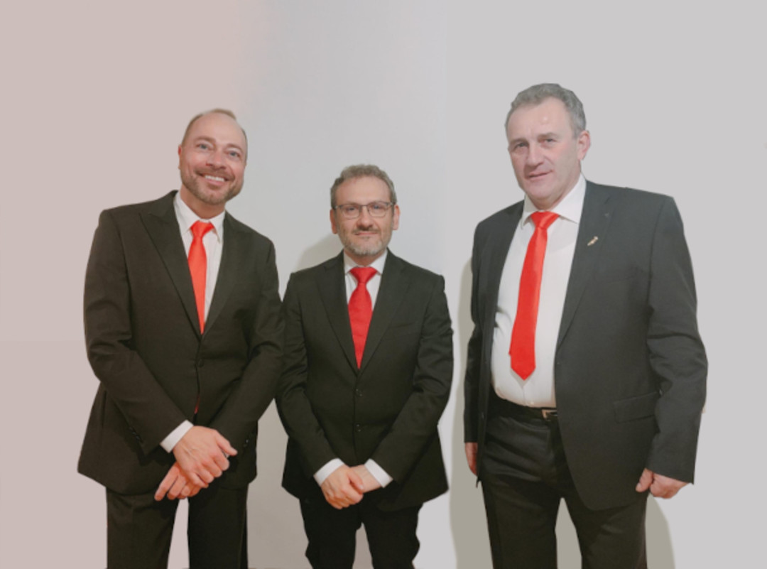 iviglia-trio.jpg - {iviglia-trio.jpg} - [52954]