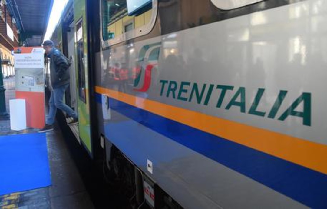 treni 3.jpg - {treni 3.jpg} - [53322]