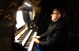 Immagine Maestro Bartolomeo Gallizio_17-12-2 (2982427).jpg - {Immagine Maestro Bartolomeo Gallizio_17-12-2 (2982427).jpg} - [53770]