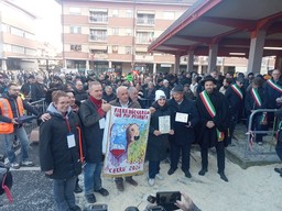 Immagine 04Bue piu pesante.jpg - {Immagine 04Bue piu pesante.jpg} - [54267]