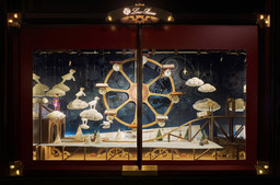 Loro Piana Workshop of Wonders at Harrods_Windows  (1).jpg - {Loro Piana Workshop of Wonders at Harrods_Windows  (1).jpg} - [54403]