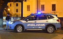 polizia.jpg - {polizia.jpg} - [54963]