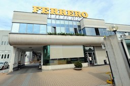 Ferrero Alba.jpg - {Ferrero Alba.jpg} - [55811]