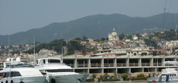 ecomostro-di-portosole.jpg - {ecomostro-di-portosole.jpg} - [57085]