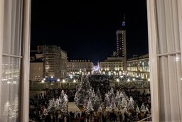 Foto Capodanno a Torino.jpg - {Foto Capodanno a Torino.jpg} - [57157]