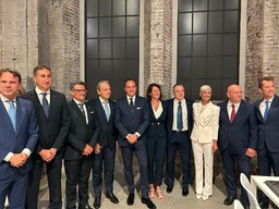 Immagine gruppo consiliare di Forza Italia.jpg - {Immagine gruppo consiliare di Forza Italia.jpg} - [5783]