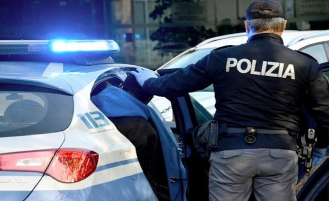 polizia.jpg - {polizia.jpg} - [57830]