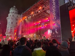 Tricapodanno s2_3.jpeg - {Tricapodanno s2_3.jpeg} - [57913]