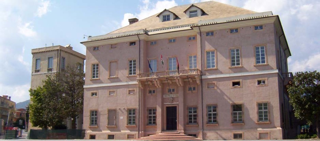 Palazzo-Doria.jpg - {Palazzo-Doria.jpg} - [57929]