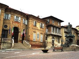Municipio Bra.jpg - {Municipio Bra.jpg} - [58130]