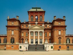 Castello di Racconigi.jpg - {Castello di Racconigi.jpg} - [58402]