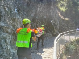 soccorso alpino.jpeg - {soccorso alpino.jpeg} - [58442]