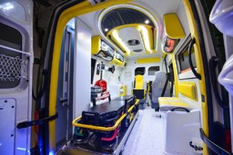 ambulanza.jpg - {ambulanza.jpg} - [59035]