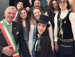 1.jpg - {1.jpg} - [59676]