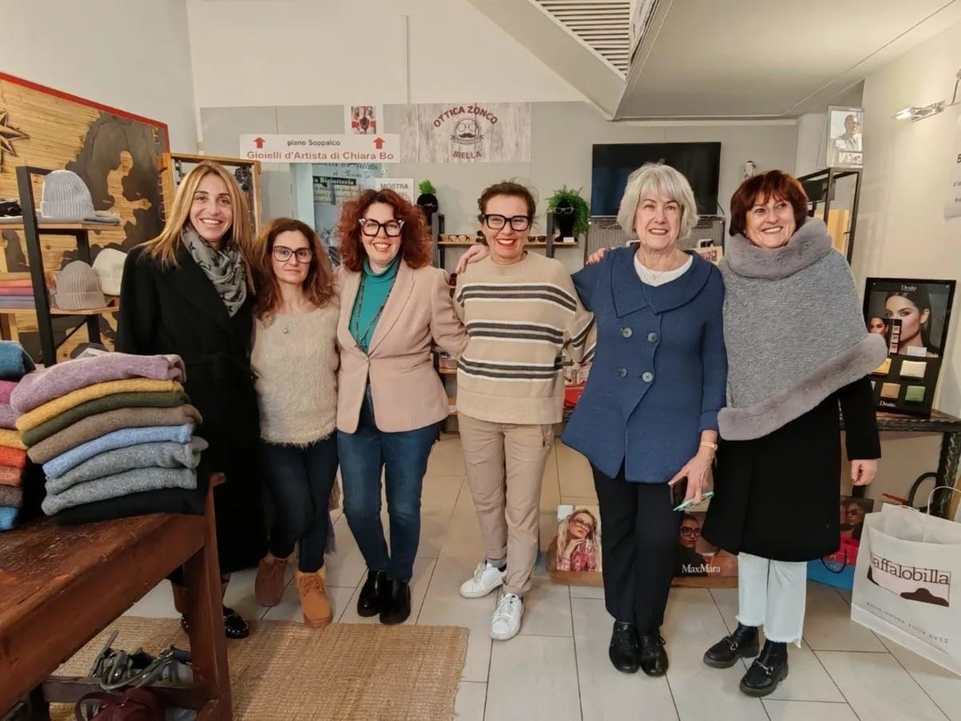 1.jpg - {1.jpg} - [60574]