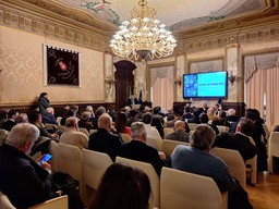 Un momento del convegno.jpg - {Un momento del convegno.jpg} - [60742]