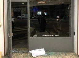 Il circolo torinese devastato da una bomba.jpg - {Il circolo torinese devastato da una bomba.jpg} - [61182]