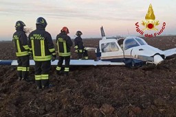 Incidente aereo.jpg - {Incidente aereo.jpg} - [61238]