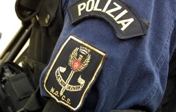 Polizia.jpg - {Polizia.jpg} - [62071]
