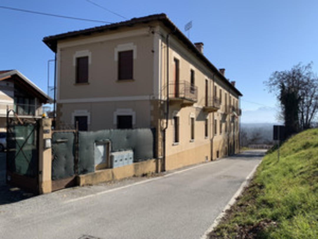Via Maadonna della Riva.jpg - {Via Maadonna della Riva.jpg} - [62623]
