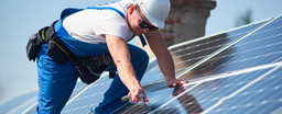 Foto Investimenti in energia rinnovabile - fotovoltaico.jpg - {Foto Investimenti in energia rinnovabile - fotovoltaico.jpg} - [63199]