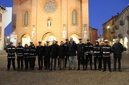 saluto_gatto_cirio_festa_polizia_municipale_01_2024_gdivino_rido.jpg - {saluto_gatto_cirio_festa_polizia_municipale_01_2024_gdivino_rido.jpg} - [63543]