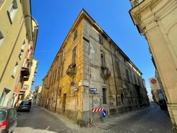 Immagine palazzo chiodo.jpg - {Immagine palazzo chiodo.jpg} - [63800]
