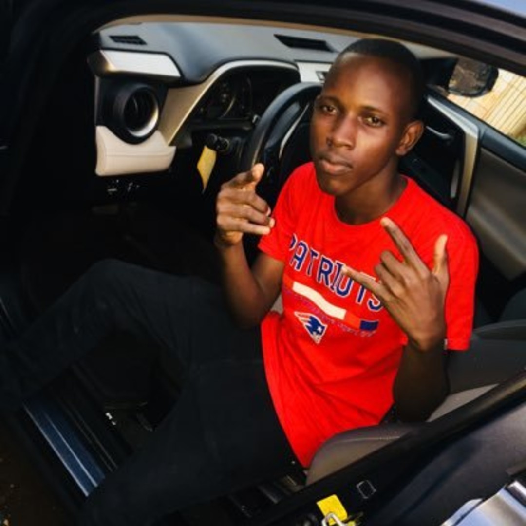 CL9e_xhg_400x400.jpg - {CL9e_xhg_400x400.jpg} - [64169]