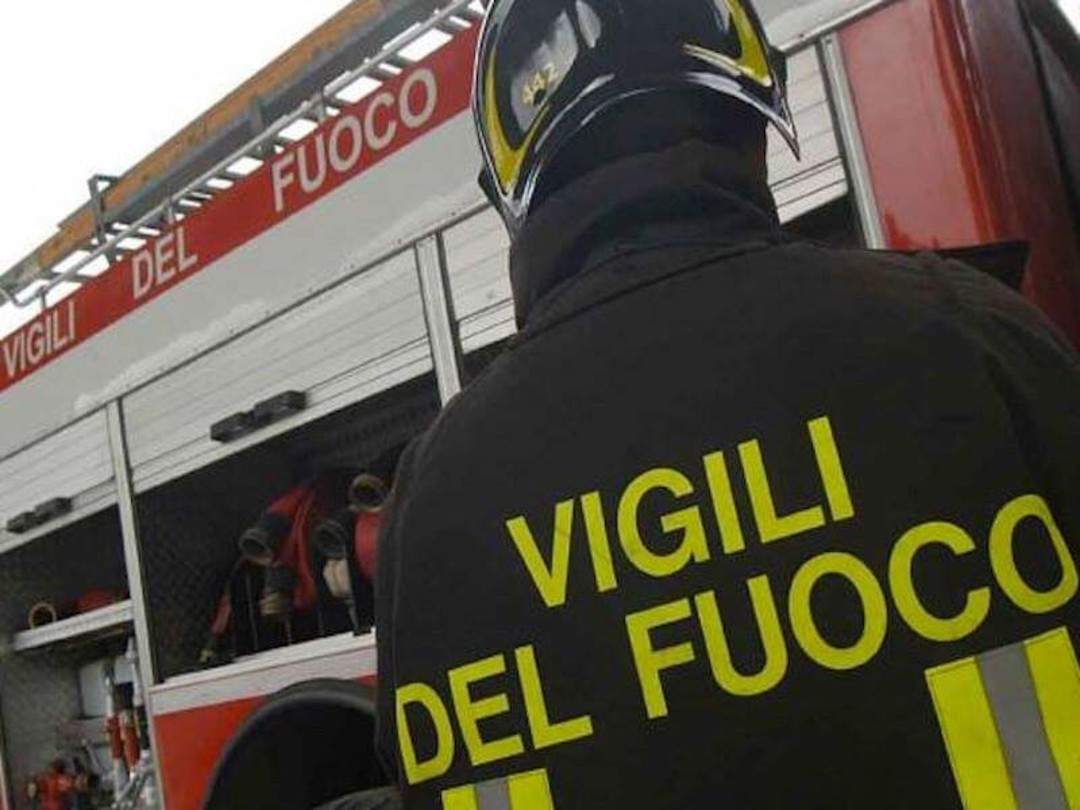 vigili del fuoco.jpg - {vigili del fuoco.jpg} - [64209]
