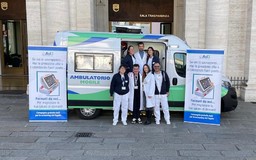 specialisti fegato ambulatorio mobile asl 3.jpg - {specialisti fegato ambulatorio mobile asl 3.jpg} - [64618]