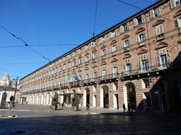 Foto Palazzo della Prefettura di Torino.jpg - {Foto Palazzo della Prefettura di Torino.jpg} - [65139]