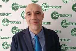 Massimiliano Spigno_presidente Confesercenti Genova_2021 (1).jpg - {Massimiliano Spigno_presidente Confesercenti Genova_2021 (1).jpg} - [66086]