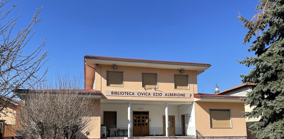 Immagine Biblioteca Chiusa Pesio.jpg - {Immagine Biblioteca Chiusa Pesio.jpg} - [67193]