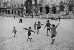 Henri Cartier-Bresson.jpg - {Henri Cartier-Bresson.jpg} - [67714]