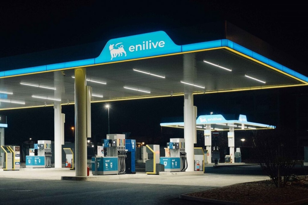 Enilive.jpg - {Enilive.jpg} - [68260]