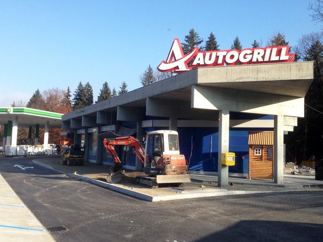 AutogrilBormidaEst.jpg - {AutogrilBormidaEst.jpg} - [69326]