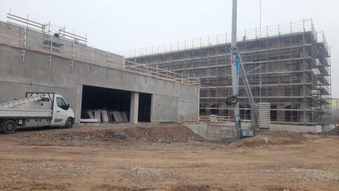 Cantiere-scuola-Bra-e1738927260689.jpg - {Cantiere-scuola-Bra-e1738927260689.jpg} - [69478]