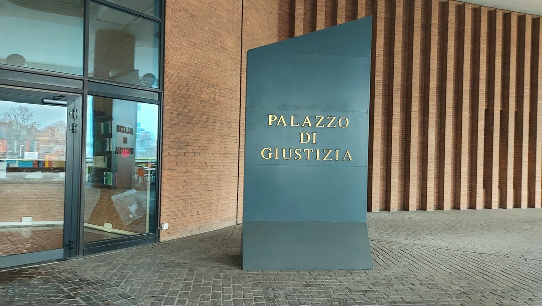 Foto Tribunale di Torino - PalaGiustizia.jpg - {Foto Tribunale di Torino - PalaGiustizia.jpg} - [69566]