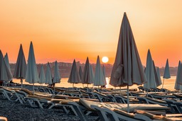 spiaggia estate.jpg - {spiaggia estate.jpg} - [69590]