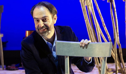 Neri-marcore-a-teatro.png - {Neri-marcore-a-teatro.png} - [69950]
