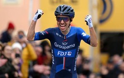 lenny_martinez_laigueglia.jpg - {lenny_martinez_laigueglia.jpg} - [70836]