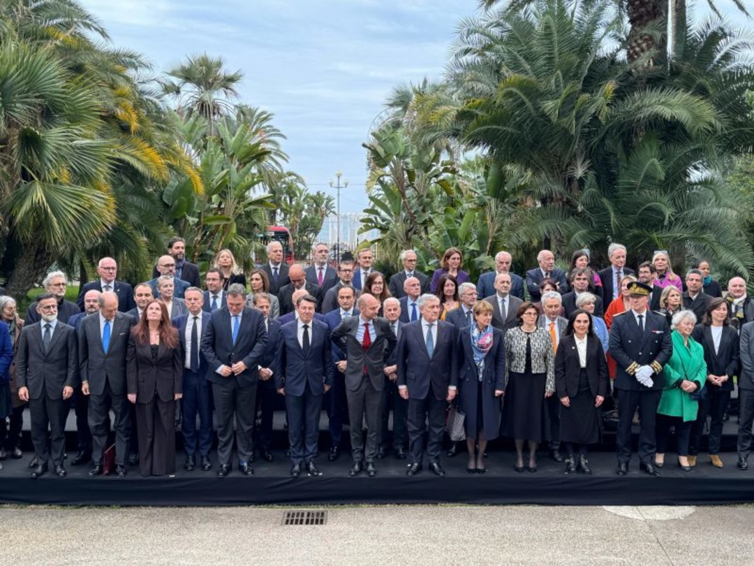 Immagine NIZZA.jpg - {Immagine NIZZA.jpg} - [70916]