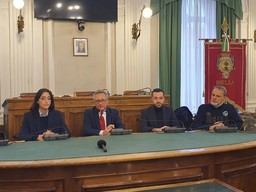 1.jpg - {1.jpg} - [71324]