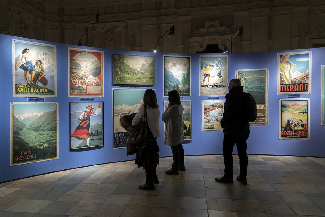 Immagine Foto mostra Manifesti 2.jpg - {Immagine Foto mostra Manifesti 2.jpg} - [71380]