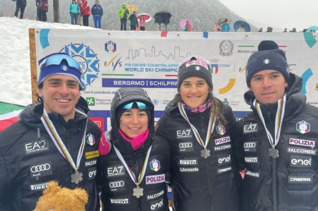 Immagine staffetta-argento.jpg - {Immagine staffetta-argento.jpg} - [71628]