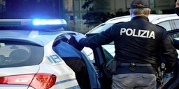 polizia-1.jpg - {polizia-1.jpg} - [72204]