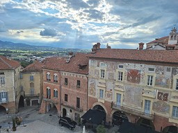 Immagine Immagine Foto piazza Maggiore_NEW.jpg - {Immagine Immagine Foto piazza Maggiore_NEW.jpg} - [72692]