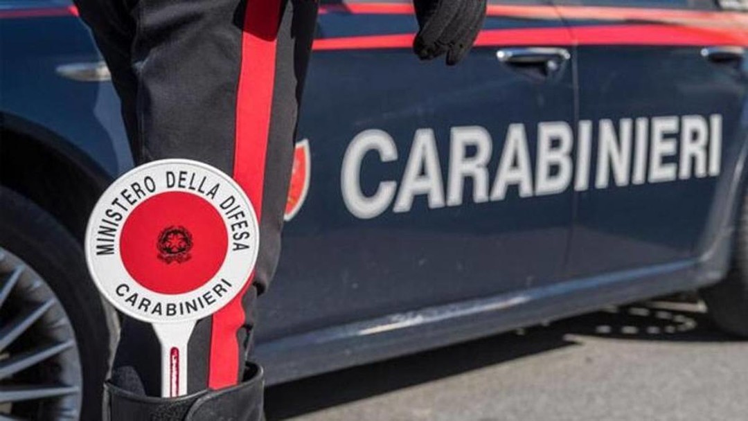 Immagine carabinieri volante.jpg - {Immagine carabinieri volante.jpg} - [73413]