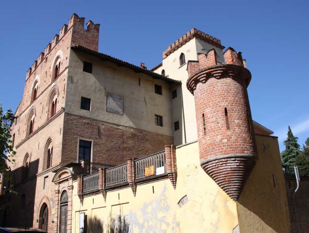 Palazzo Traversa.jpg - {Palazzo Traversa.jpg} - [73485]